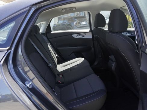 Used 2023 Kia Forte LXS FWD image 25