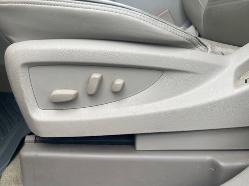 Used 2015 GMC Yukon Denali w/ Open Road Package image 38