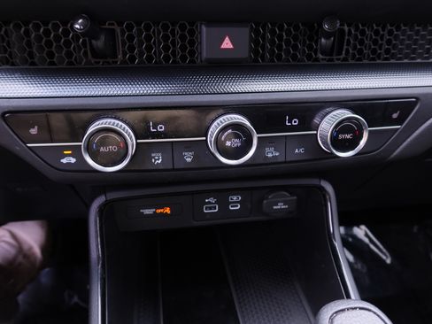 Certified 2024 Honda CR-V EX image 20