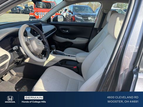 Used 2023 Honda HR-V LX image 14