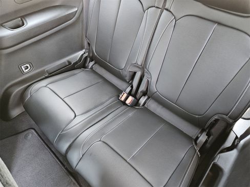 New 2025 Jeep Grand Cherokee L Limited w/ Black Appearance Package image 32