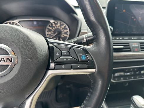 Used 2019 Nissan Altima 2.5 Platinum AWD/4WD image 35