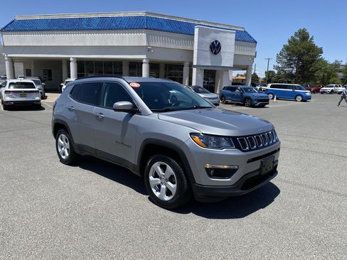 Used 2021 Jeep Compass Latitude w/ Convenience Group AWD/4WD image 46
