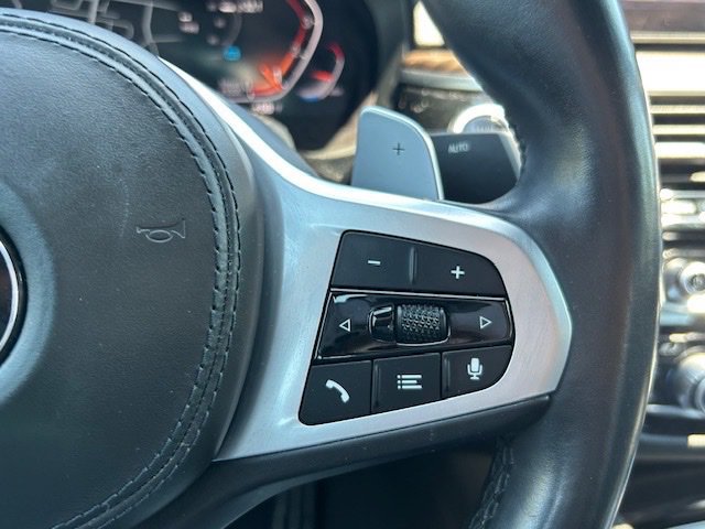 Used 2021 BMW 530i xDrive w/ M Sport Package AWD/4WD image 33