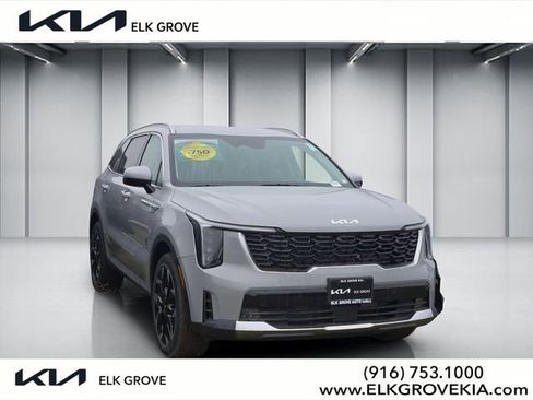New 2025 Kia Sorento EX FWD image 1