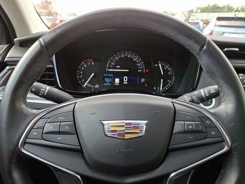 Used 2019 Cadillac XT5 Luxury image 20