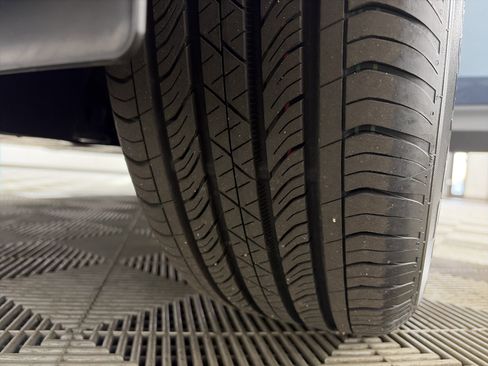 Certified 2025 Buick Envista Preferred FWD image 12