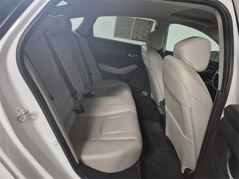 Used 2025 Honda Accord EX-L image 27