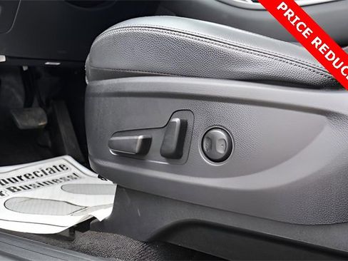 Used 2022 Hyundai Palisade SEL w/ Premium Package image 14