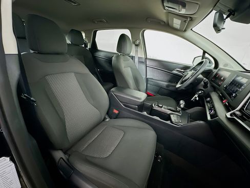 Used 2024 Kia Sportage LX image 29