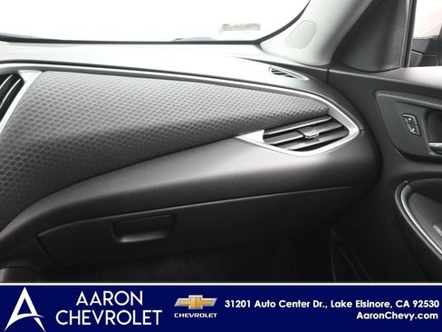 New 2024 Chevrolet Malibu LT FWD image 11