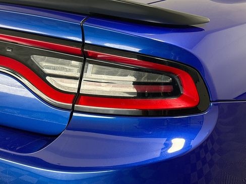Used 2020 Dodge Charger SXT w/ Blacktop Package RWD image 34
