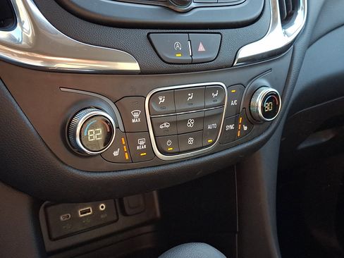 Certified 2024 Chevrolet Equinox LT image 17