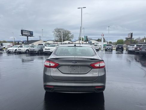 Used 2013 Ford Fusion Titanium FWD image 7