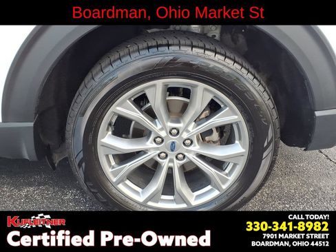 Used 2021 Ford Explorer XLT w/ Equipment Group 202A AWD/4WD image 31