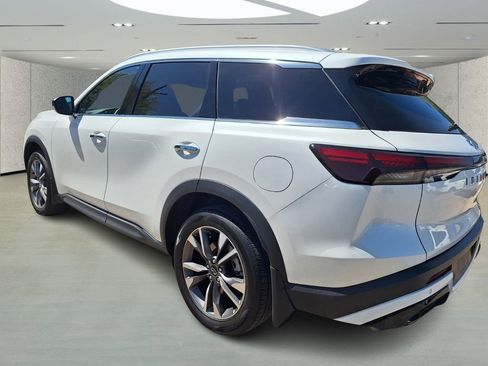 Used 2025 INFINITI QX60 Luxe image 3