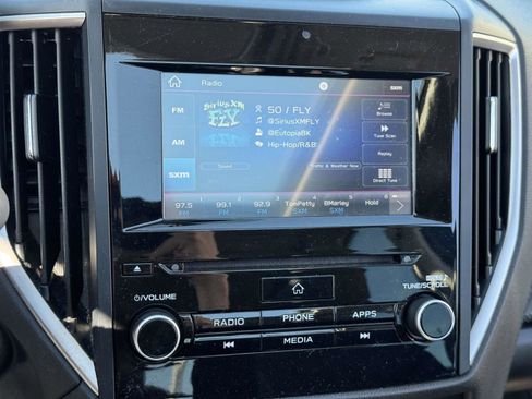 Used 2021 Subaru Forester Premium image 27