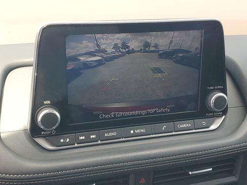 Certified 2023 Nissan Rogue S FWD image 20