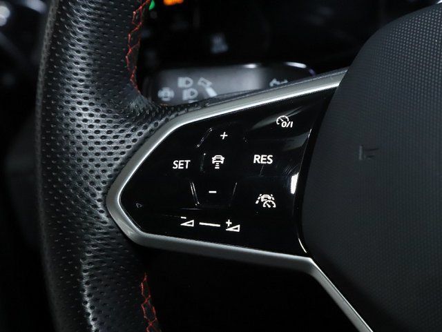 Used 2024 Volkswagen GTI SE FWD image 23