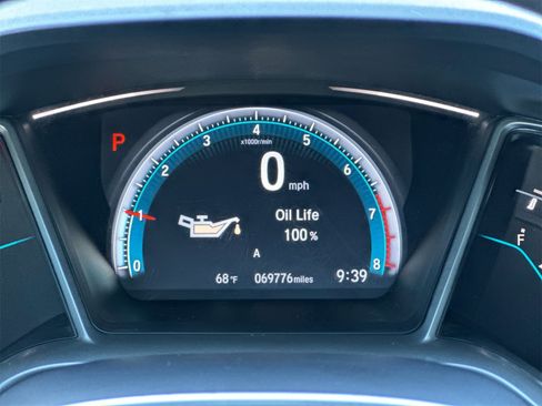 Used 2018 Honda Civic EX image 27