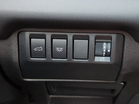 Used 2023 Subaru Ascent Touring AWD/4WD image 24