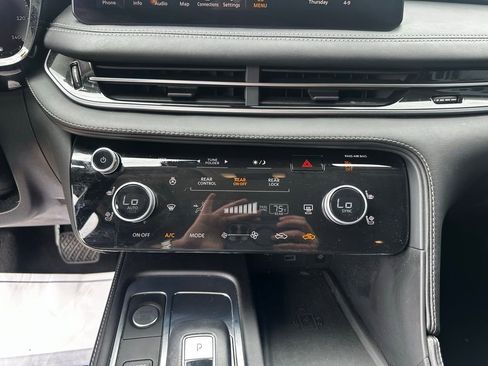 Used 2023 INFINITI QX60 Luxe w/ Cargo Package AWD/4WD image 18