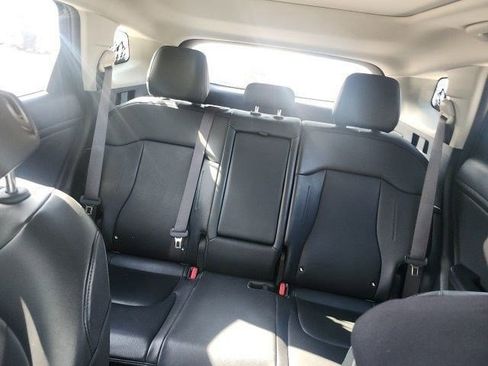 Certified 2023 Kia Sportage EX w/ EX Premium Package AWD/4WD image 36