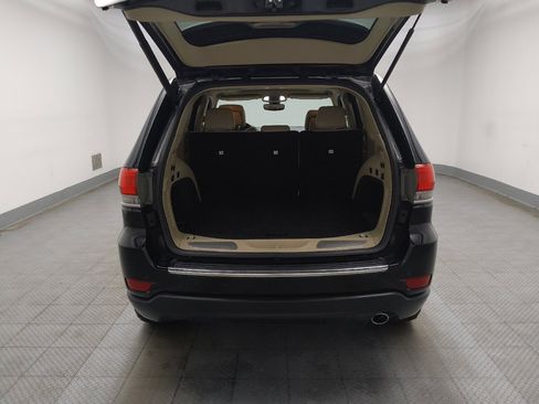 Used 2018 Jeep Grand Cherokee Limited RWD image 29