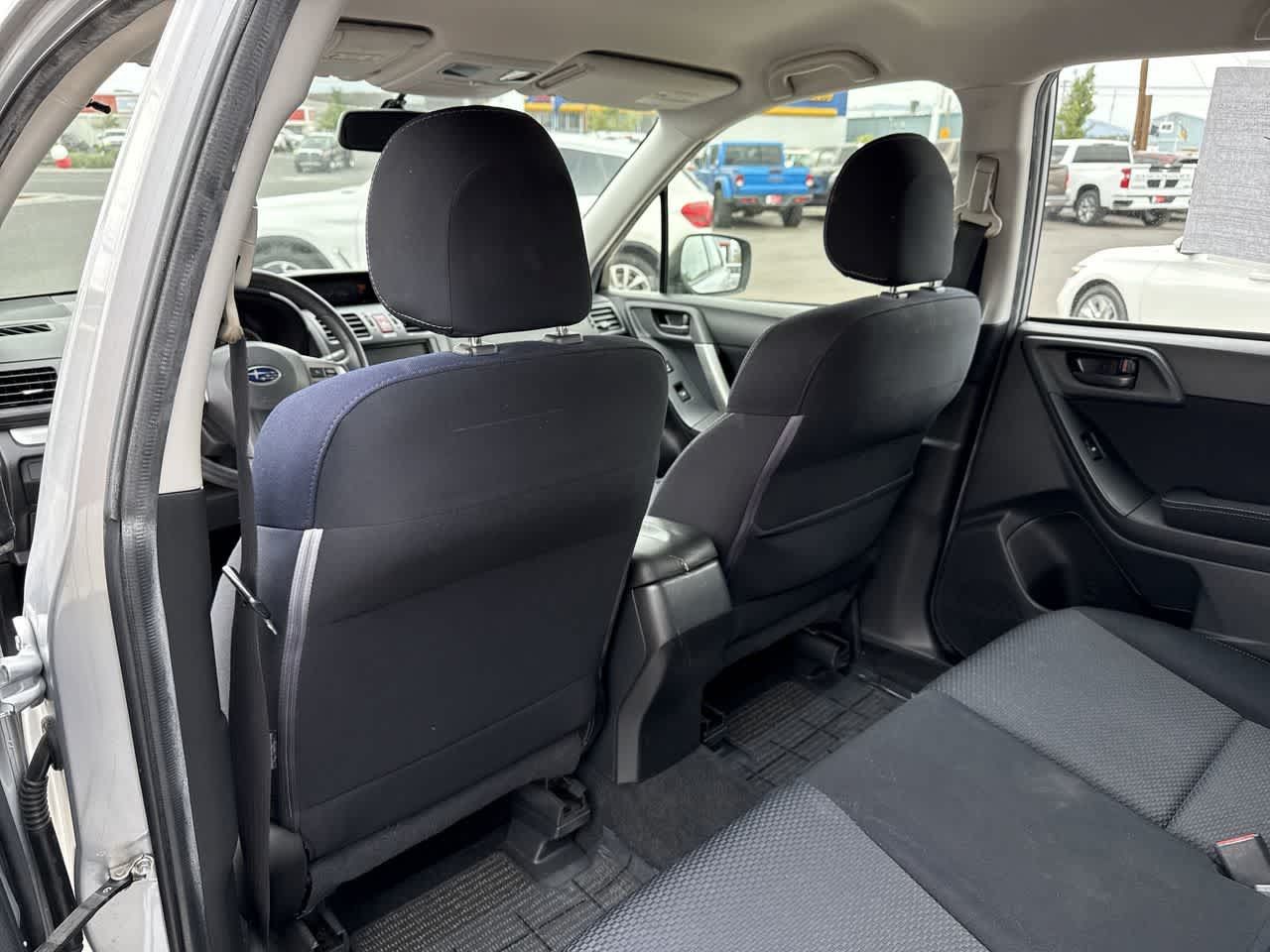 Used 2014 Subaru Forester 2.5i AWD/4WD image 13