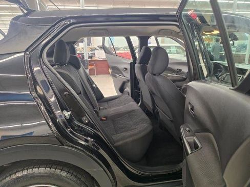 Used 2020 Nissan Kicks S FWD image 32