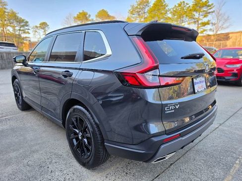 Used 2023 Honda CR-V Sport image 3