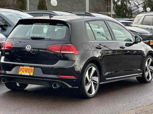 Used 2018 Volkswagen GTI SE image 4