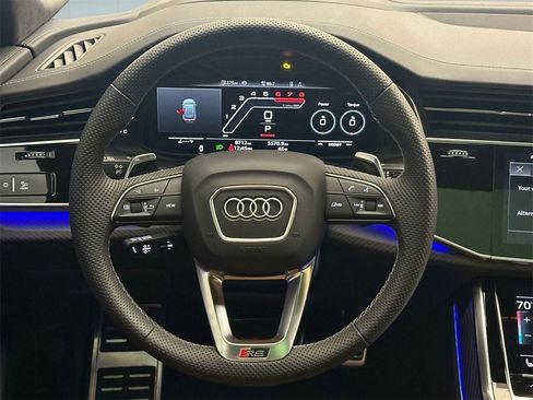 Used 2025 Audi RS Q8 performance image 19