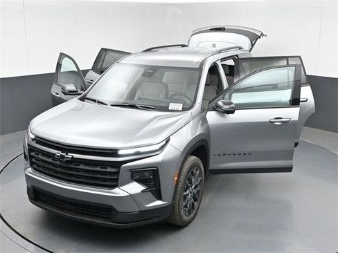 New 2026 Chevrolet Traverse LT w/ Enhanced Driving Package image 53