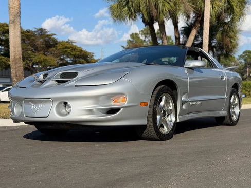 Used 2000 Pontiac Firebird Formula image 30