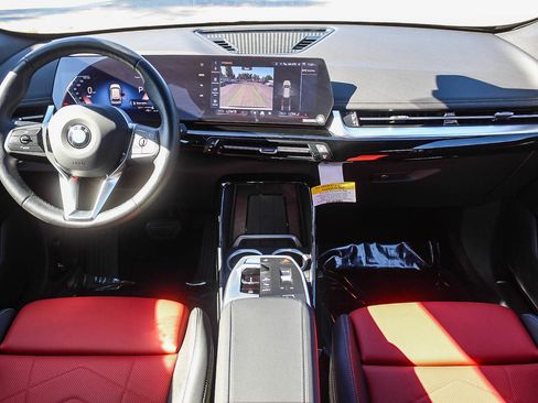 Certified 2025 BMW X1 xDrive28i w/ Convenience Package image 12