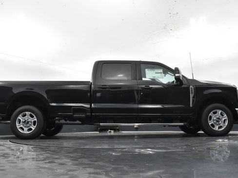 New 2026 Ford F250 XLT image 32