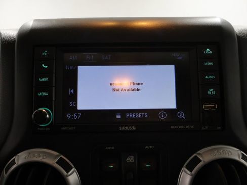 Used 2015 Jeep Wrangler Unlimited Sahara w/ Trailer Tow Group AWD/4WD image 24