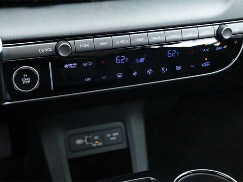 New 2026 Hyundai Ioniq 5 SEL image 15