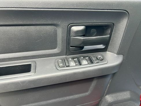 Used 2016 RAM 1500 Express AWD/4WD image 12