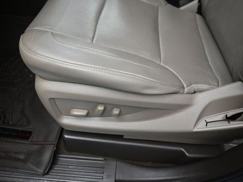 Used 2018 GMC Sierra 1500 SLT image 36