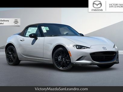 New 2025 MAZDA MX-5 Miata Club w/ Weather Package
