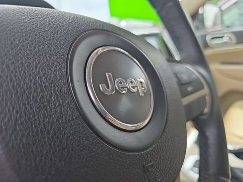 Certified 2017 Jeep Grand Cherokee Limited AWD/4WD image 27