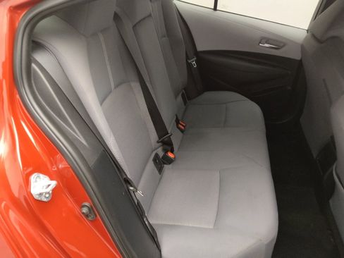Used 2021 Toyota Corolla SE w/ Carpet Mat Package (TMS) image 19