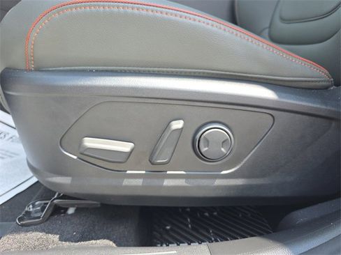 New 2025 Hyundai Santa Cruz Limited image 17