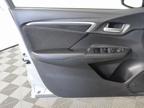 Used 2016 Honda Fit EX image 12