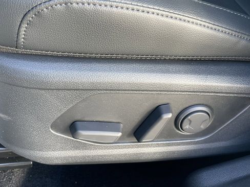 New 2026 Kia Sportage EX image 19