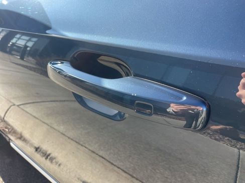 Certified 2023 Volvo XC90 B6 Plus image 20