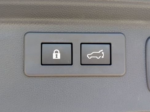 Used 2024 Subaru Forester Premium image 10