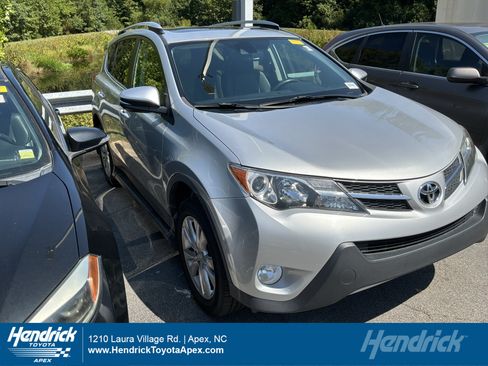 Used 2014 Toyota RAV4 Limited w/ Technology Package AWD/4WD image 1